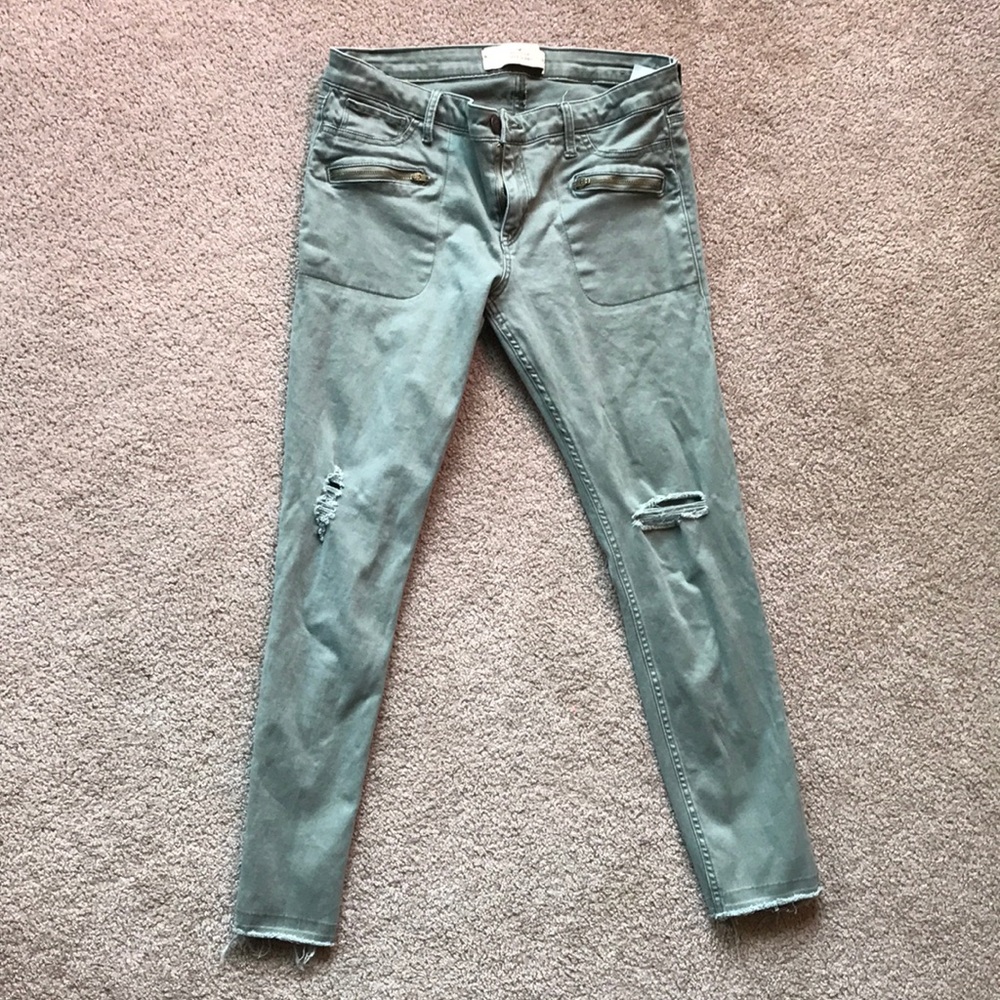 Skinny jeans